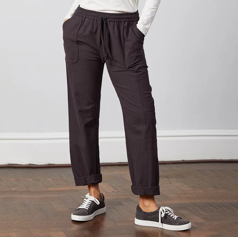 Women's Cargo Trousers | New Collection | BERSHKA