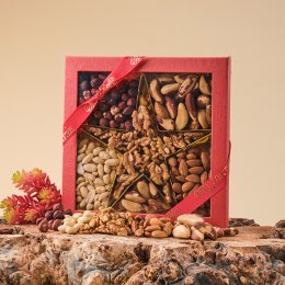 Walnut Tree Natural Nut Star - 400g