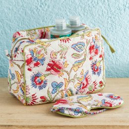 Shvanthi Wash Bag
