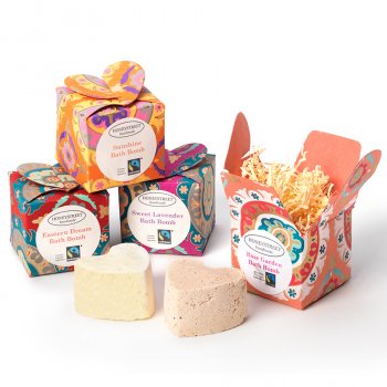 Honeystreet Handmade Heart Bath Bomb - Rose Garden
